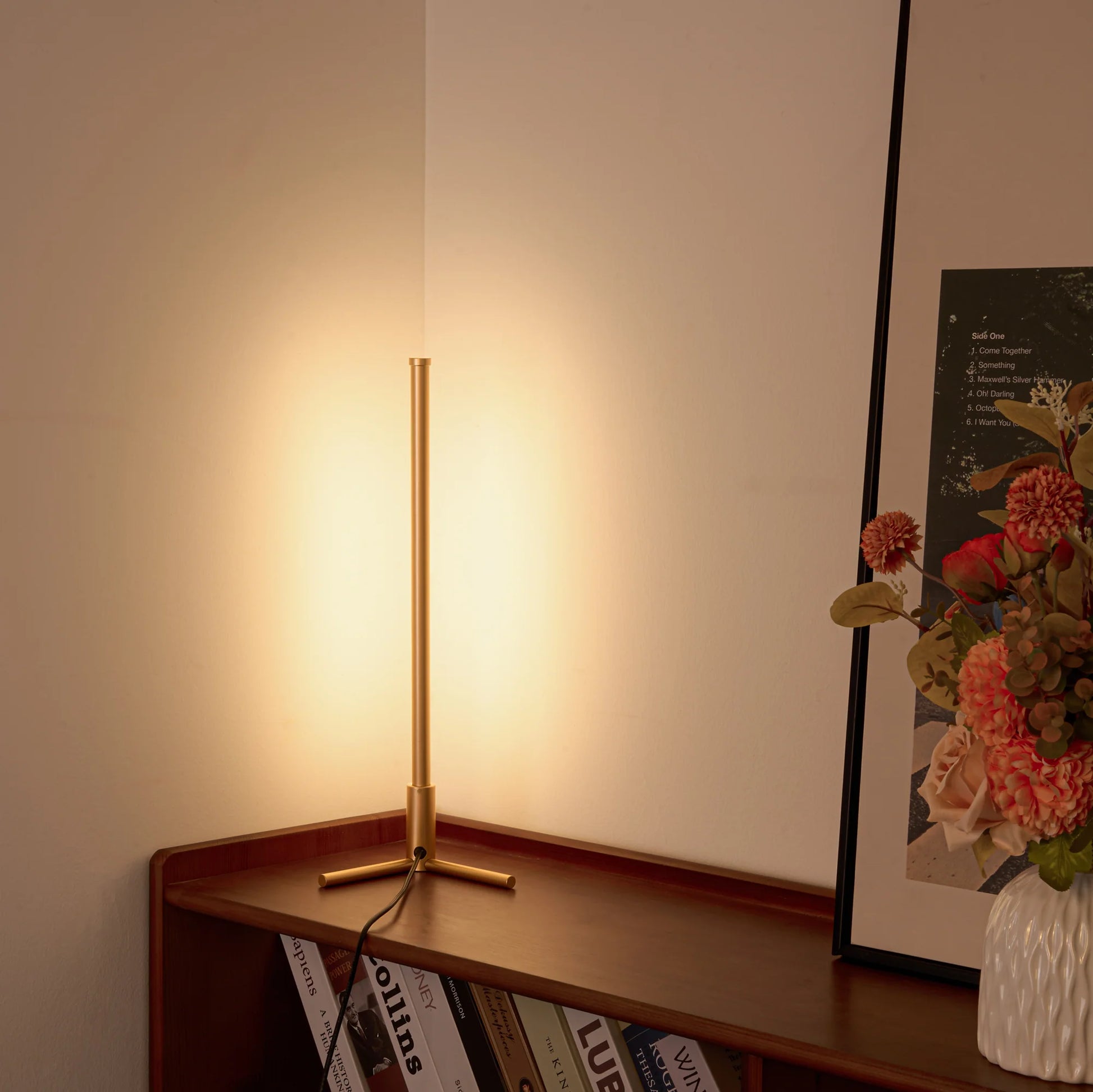 Corner Table Lamp